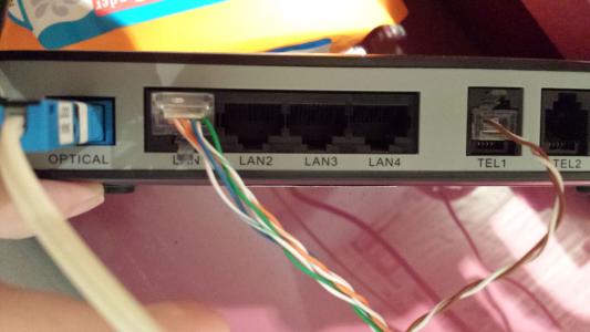 光纤连接无线路由器怎么设置？