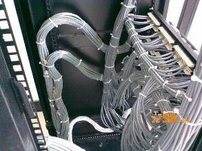 信息机房的布线施工方法和步骤