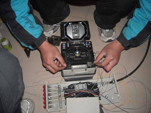 关于光纤熔接过程六大问题的详细剖析